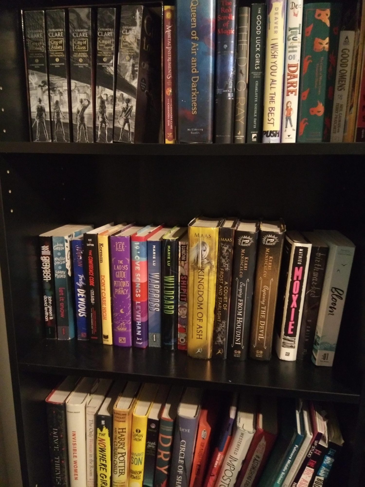 Stella's Books and Art